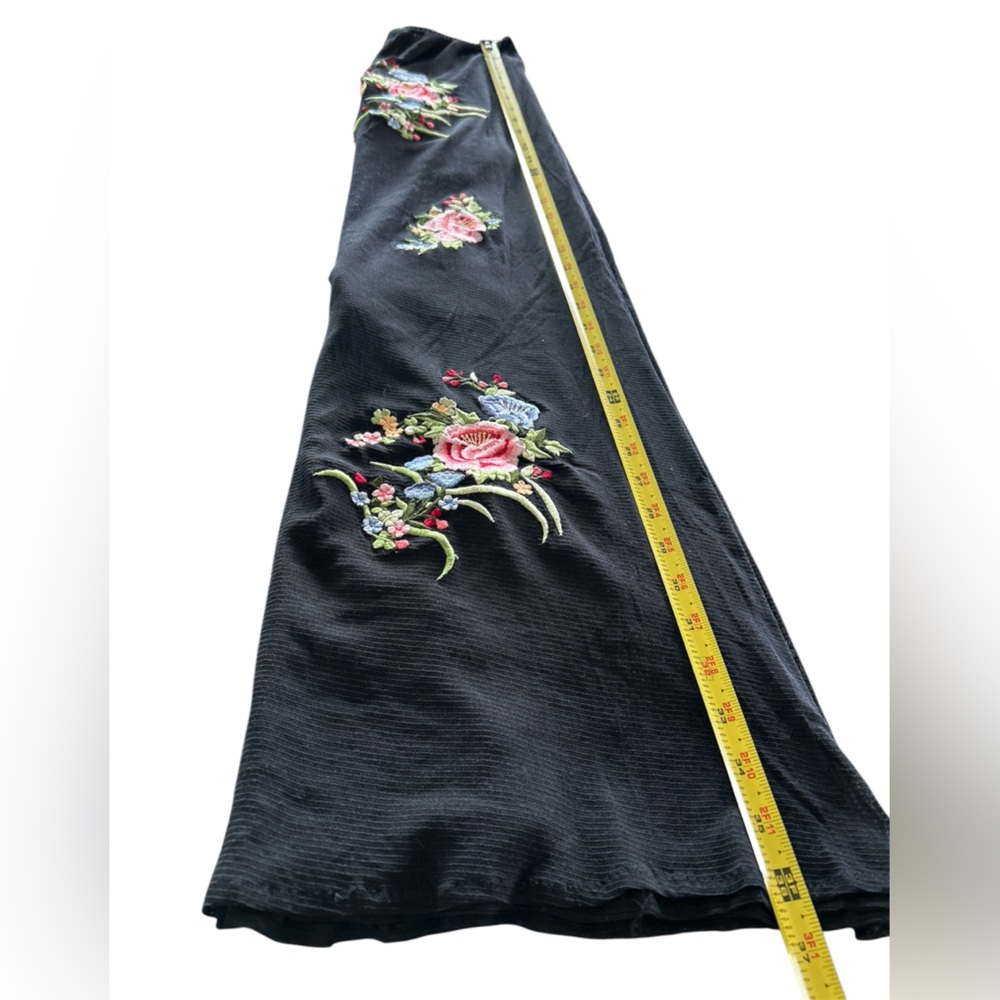 90’s Vivienne Tam mesh floral embroidered skirt - Picture 8 of 8